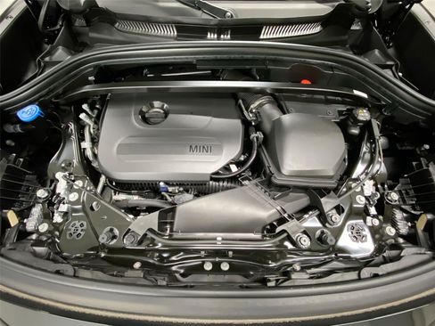 Certified 2025 MINI Cooper Countryman S w/ Comfort Package Max image 22