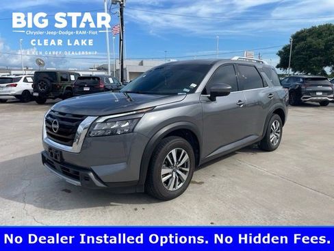 Used 2025 Nissan Pathfinder SL FWD image 1