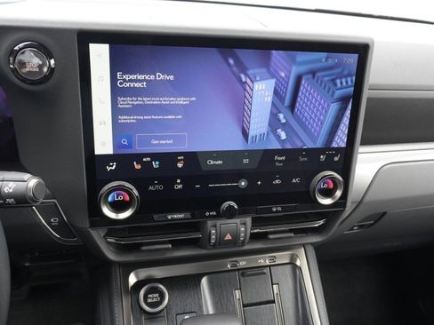 Used 2024 Lexus GX 550 AWD/4WD image 16