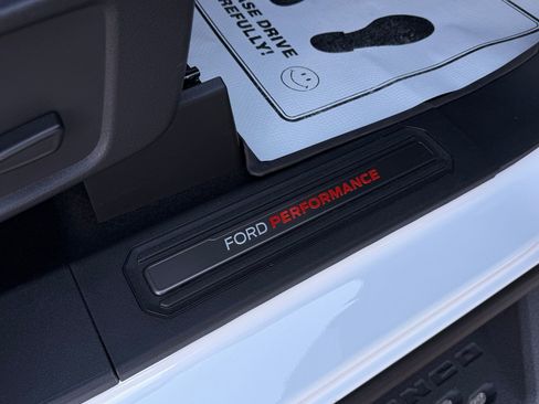 Used 2024 Ford Bronco Raptor image 27