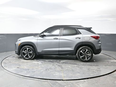 Used 2023 Chevrolet TrailBlazer RS w/ Convenience Package image 11