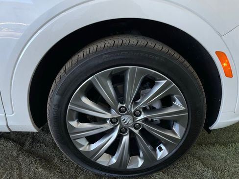 Used 2026 Buick Envista Avenir image 11