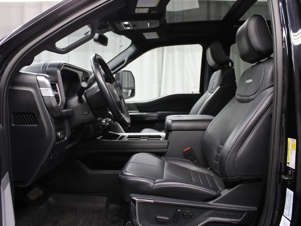 Used 2025 Ford F450 Platinum AWD/4WD image 12