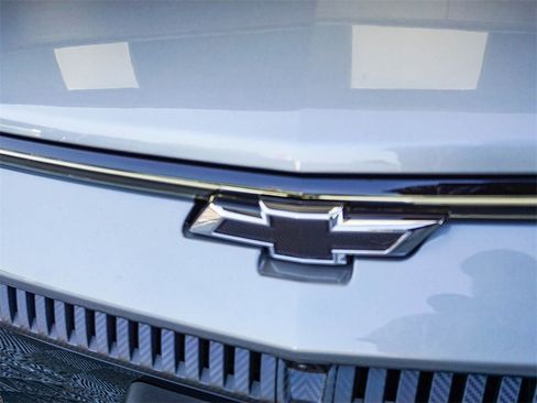 New 2026 Chevrolet Equinox EV RS image 4