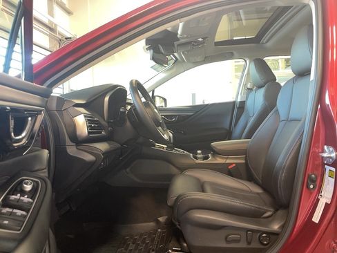 Used 2025 Subaru Legacy Limited AWD/4WD image 6