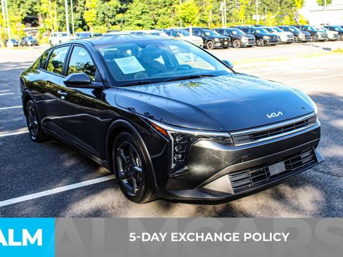 Used 2025 Kia K4 FWD image 4