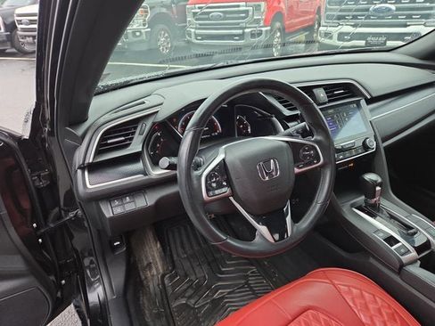 Used 2020 Honda Civic Sport image 8