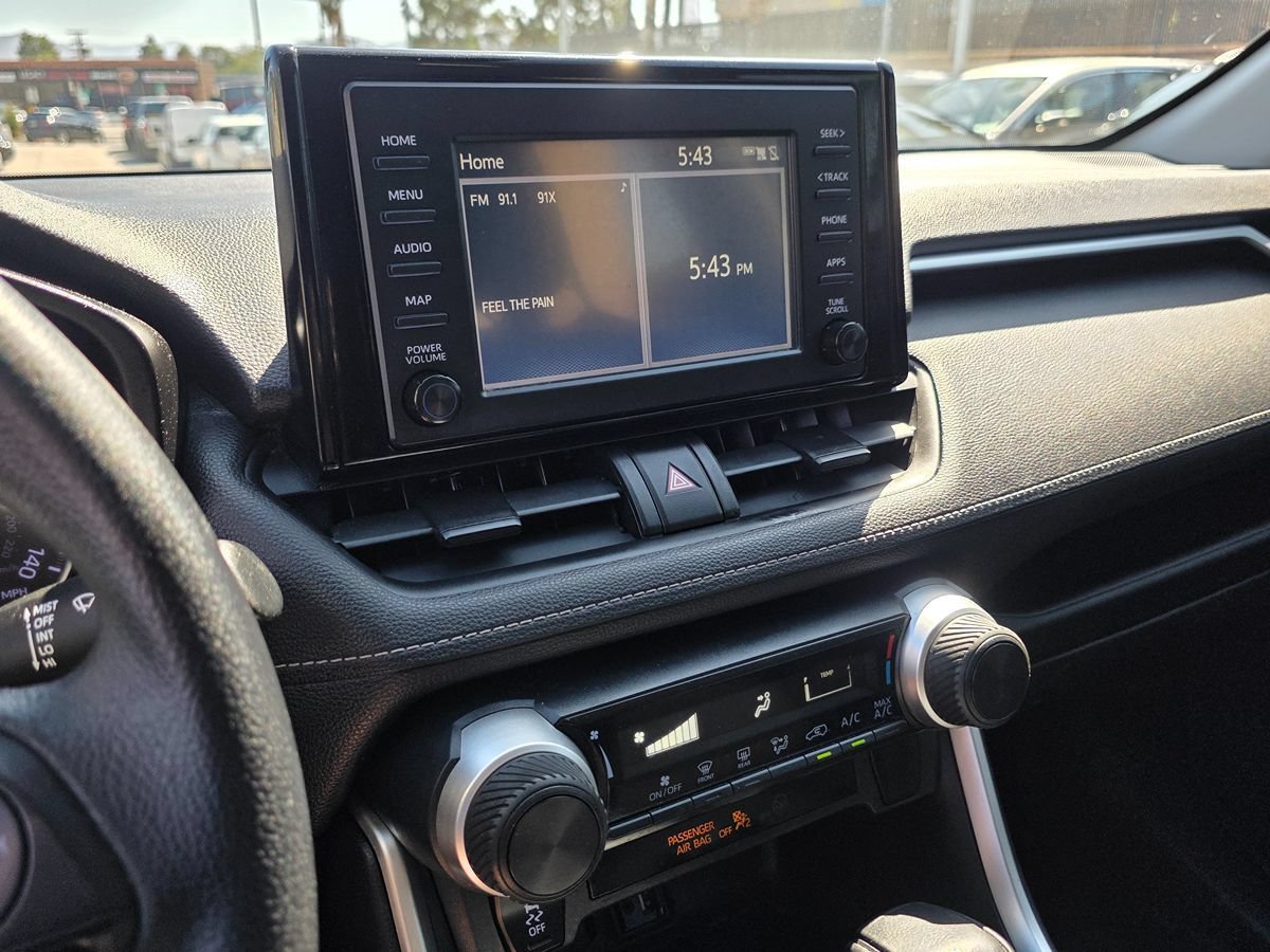 Used 2019 Toyota RAV4 LE w/ Carpet Mat Package FWD image 37