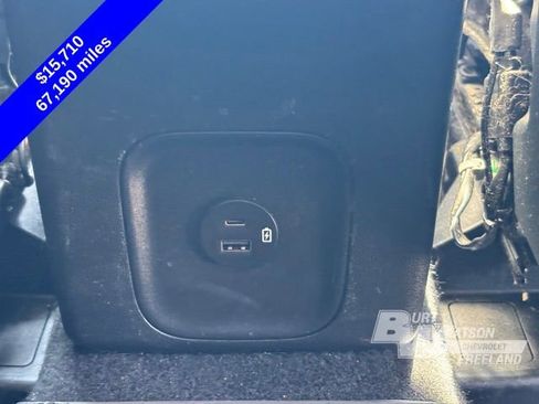 Used 2021 Ford Escape SE w/ Convenience Package image 25