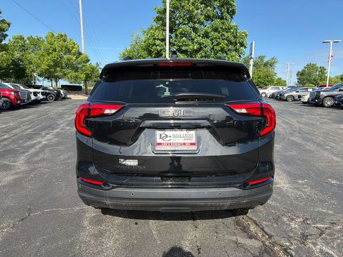 Used 2020 GMC Terrain SLE w/ Driver Convenience Package FWD image 7