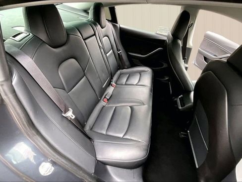 Used 2020 Tesla Model 3 Long Range image 25