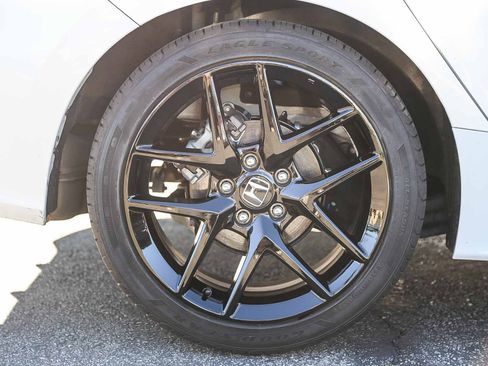 Used 2024 Honda Civic Sport image 13