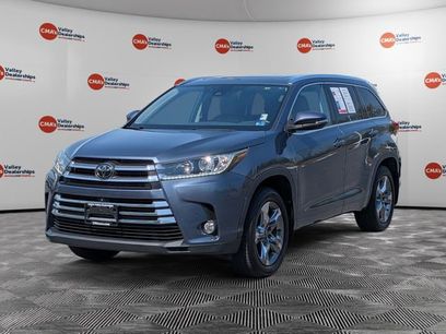Used 2018 Toyota Highlander Limited Platinum
