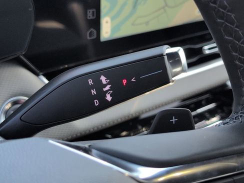 New 2026 Chevrolet Equinox LT w/ Convenience Package II image 24