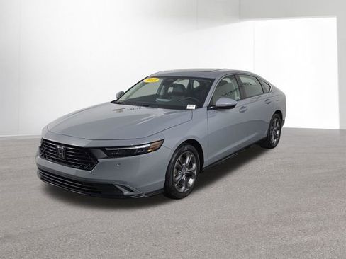 Used 2023 Honda Accord EX-L image 42