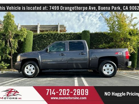 Used 2010 Chevrolet Silverado 1500 LTZ w/ Z71 Appearance Package AWD/4WD image 11