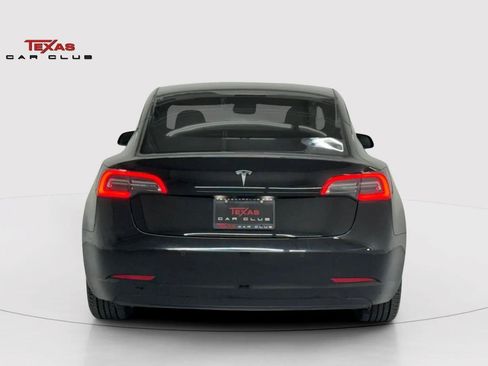 Used 2022 Tesla Model 3 RWD image 7