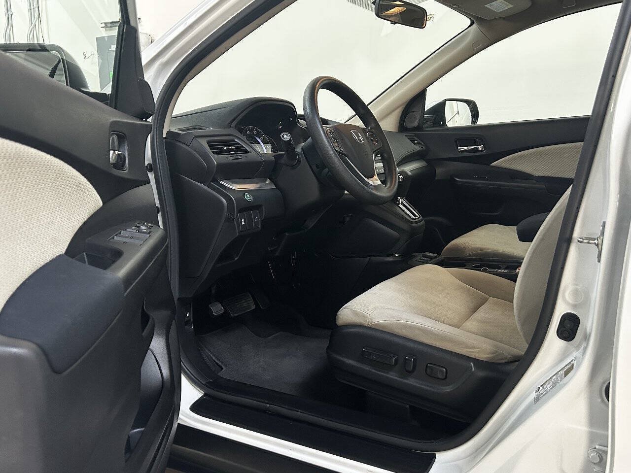 Used 2016 Honda CR-V EX image 15