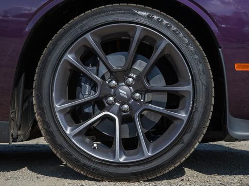 Used 2022 Dodge Challenger R/T Scat Pack image 16