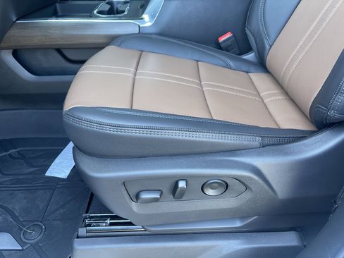 New 2025 Chevrolet Silverado 2500 High Country w/ Technology Package image 13