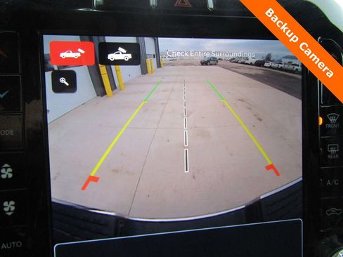 Used 2023 RAM 2500 Big Horn w/ Level 1 Equipment Group image 17