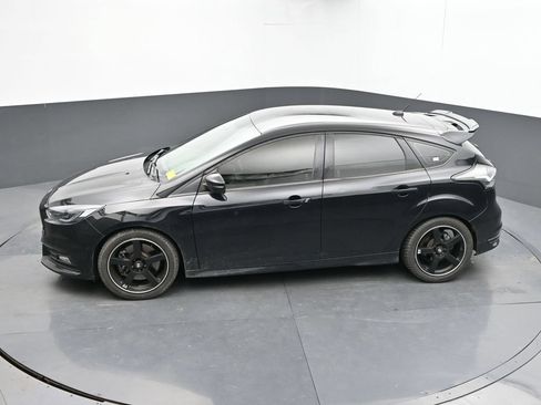 Used 2018 Ford Focus ST FWD image 20