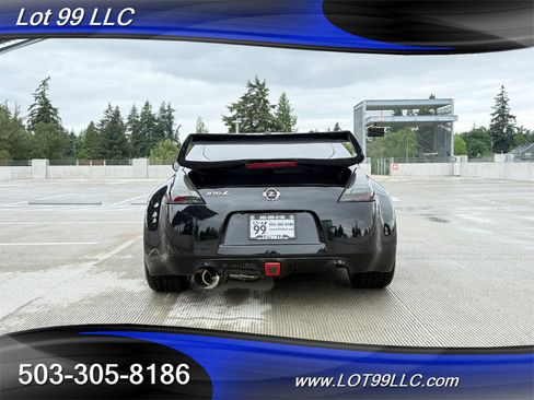 Used 2014 Nissan 370Z Touring w/ Navigation Package RWD image 12