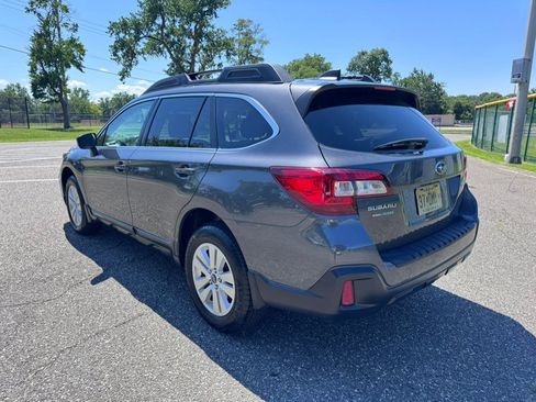 Used 2019 Subaru Outback 2.5i Premium AWD/4WD image 5