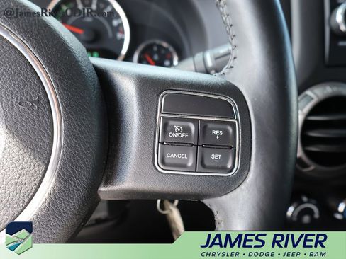 Used 2017 Jeep Wrangler Unlimited Sport w/ Quick Order Package 24S AWD/4WD image 27