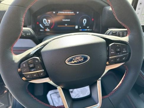 New 2026 Ford Explorer ST-Line w/ ST-Line Street Pack AWD/4WD image 14
