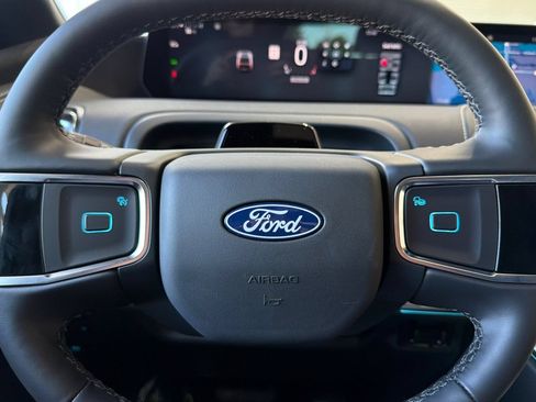 New 2027 Ford Expedition Platinum w/ Stealth Performance Package AWD/4WD image 28