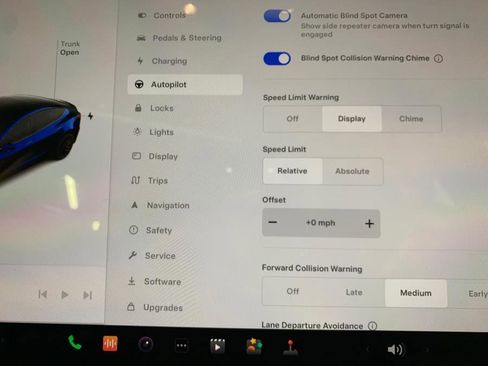 Used 2022 Tesla Model 3 Performance image 23