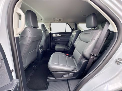 New 2026 Ford Explorer Active w/ Active Comfort Package RWD image 26