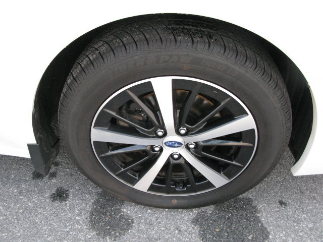 Used 2023 Subaru Impreza 2.0i Premium AWD/4WD image 11