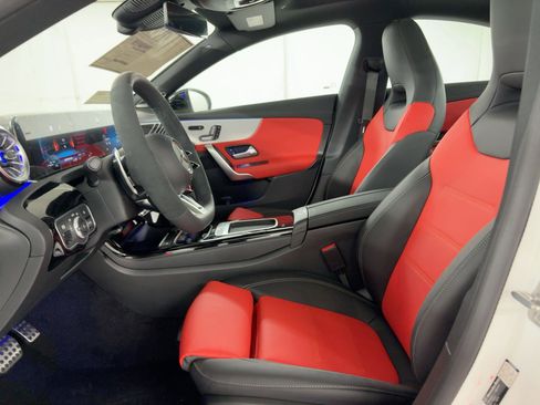 New 2026 Mercedes-Benz CLA 35 AMG 4MATIC image 5