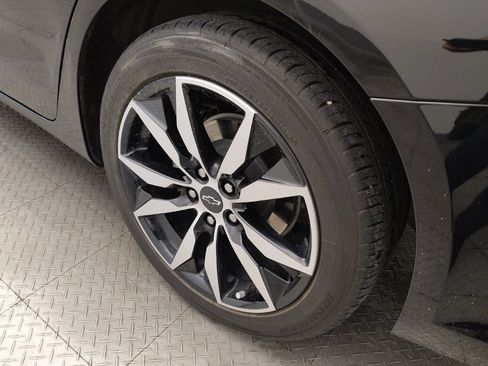 Used 2022 Chevrolet Malibu RS FWD image 31