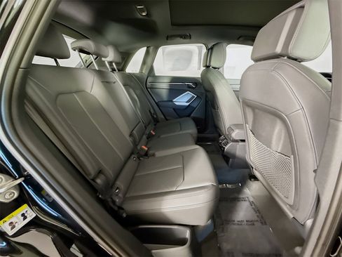 New 2025 Audi Q3 2.0T Premium image 27