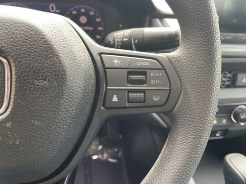 Used 2025 Honda Accord LX image 25