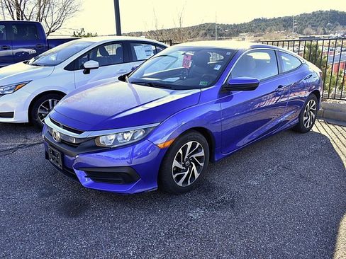 Used 2018 Honda Civic LX-P image 2