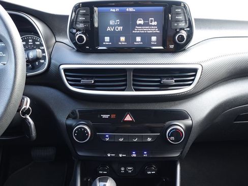 Used 2019 Hyundai Tucson SE FWD image 38