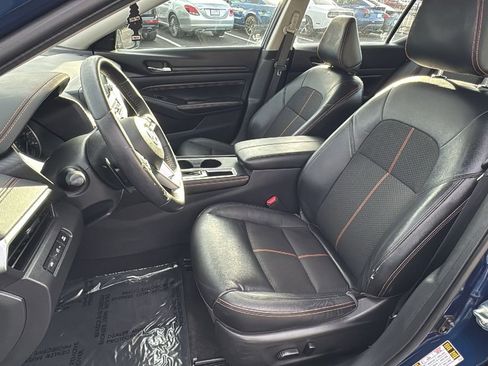 Used 2019 Nissan Altima 2.5 SR image 12