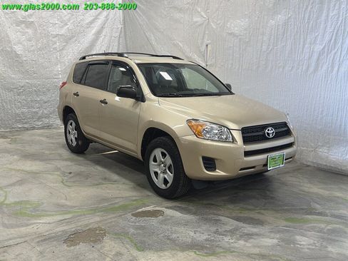 Used 2012 Toyota RAV4 4WD w/ Value Pkg image 2