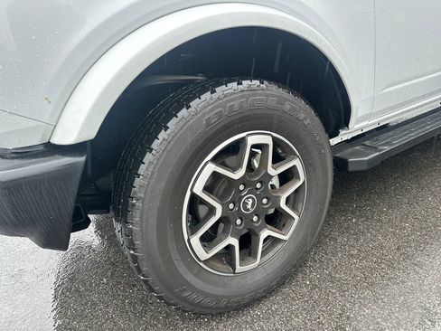 Used 2024 Ford Bronco Outer Banks AWD/4WD image 7