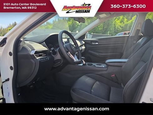 Used 2021 Nissan Altima 2.5 S FWD image 16
