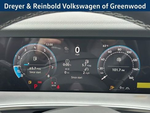 New 2026 Volkswagen Tiguan SE image 13