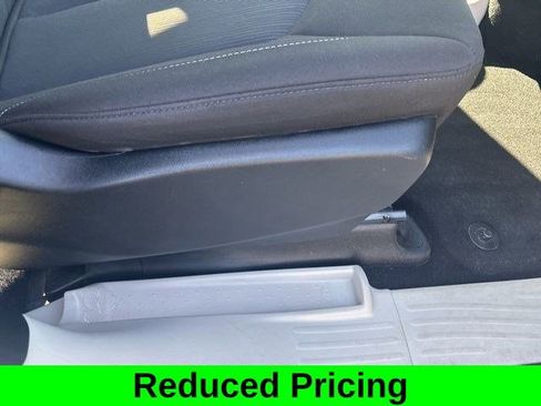 Used 2023 Chrysler Voyager LX FWD image 37