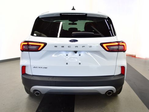 Used 2025 Ford Escape Active FWD image 6