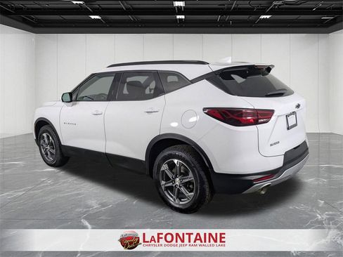 Used 2023 Chevrolet Blazer LT w/ Convenience Package image 3