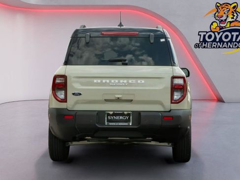 Used 2025 Ford Bronco Sport Outer Banks AWD/4WD image 6