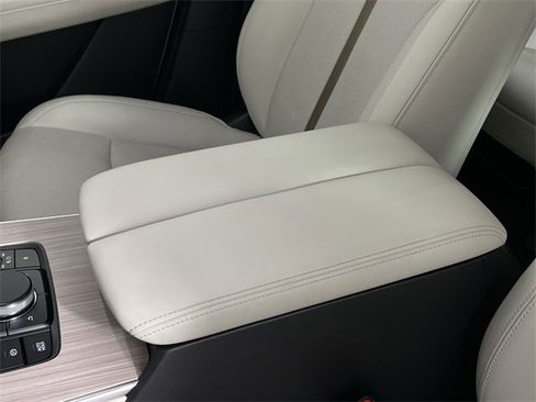 Certified 2024 MAZDA CX-90 Plug-In Hybrid w/ Premium Plus image 22